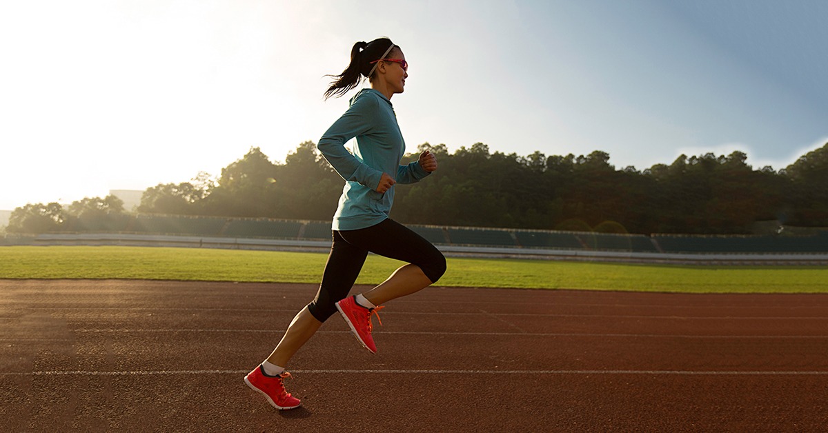 how to pick your feet up when running - fixing a lazy heel lift